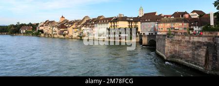 Rhin, la ville de Rheinfelden, Argovie, Suisse, Europe Banque D'Images