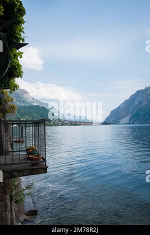 Paysage et paysage autour du lac de Côme dans le nord de l'Italie. Banque D'Images