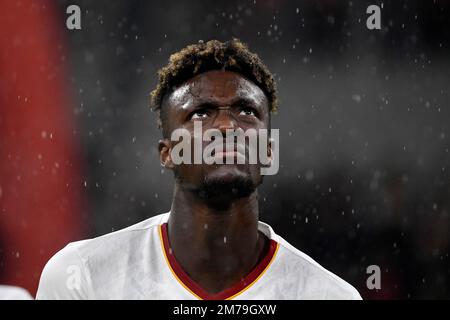 Milan, Italie. 08th janvier 2023. Tammy Abraham d'AS Roma pendant la série Un match de football entre AC Milan et AS Roma au stade de San Siro à Milan (Italie), 8 janvier 2023. Photo Andrea Staccioli/Insidefoto crédit: Insidefoto di andrea staccioli/Alamy Live News Banque D'Images