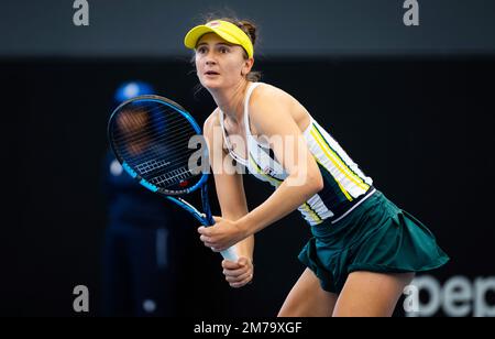 Irina-Camelia Begu, de Roumanie, en action lors de la demi-finale du 2023 tournoi international de tennis 1 d'Adélaïde, WTA 500 sur 7 janvier 2023 à Adélaïde, Australie - photo : Rob Prange/DPPI/LiveMedia Banque D'Images