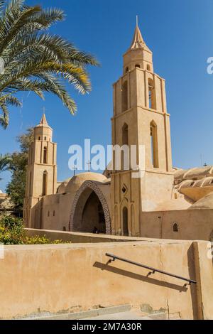 Église du monastère de Saint Pishoy (Bishoi) à Wadi El Natrun, Égypte Banque D'Images