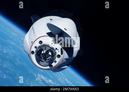 Vaisseau spatial dans l'espace. Éléments de cette image fournis par la NASA. Photo de haute qualité Banque D'Images