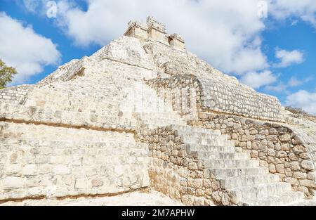 Edzna's Building of the Five Stories, of the MOST unique Mayan Pyramids Banque D'Images