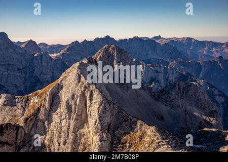 Randonnée Križ - Stenar - Bovški gamsovec, alpes juliennes, Slovénie Banque D'Images