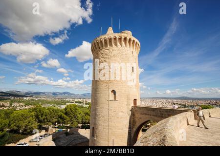Torre Grande - Torre del Homenaje -, Castillo de Bellver - siglo.XIV-, Palma de Mallorca. Mallorca. Islas Baleares. España. Banque D'Images