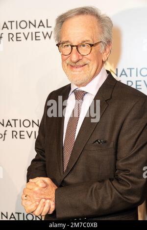 Steven Spielberg assiste au gala de remise des prix annuels 2023 du Conseil national de révision, à la rue Cipriani 42nd, à New York, sur 8 janvier 2023 Banque D'Images