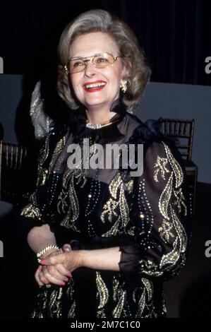 Donna Reed en soirée à Cartier's en 1984 crédit: Ralph Dominguez/MediaPunch Banque D'Images