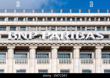 Paris, France, Art Deco Office Building and LVMH Store on Avenue  Champs-Elysees, at Dusk, Luxury Fashion Brands, louis vuitton store Stock  Photo - Alamy