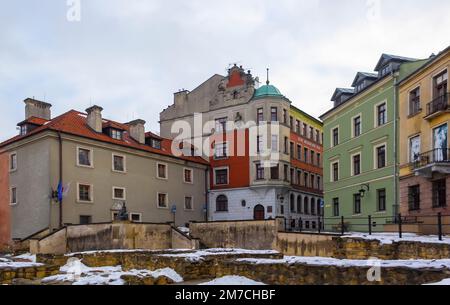 Place PO Farza - place de la vieille ville de Lublin, créée après le démantèlement de l'église paroissiale. Saint Michael l'Archange. Pologne, Decembe Banque D'Images