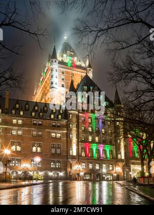 Hôtel Fairmont Château Frontenac, scène de rue UNESCO Patrimoine mondial Vieux-Québec, Québec, Canada Banque D'Images