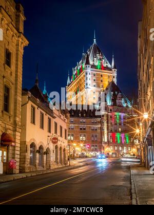 Hôtel Fairmont Château Frontenac, scène de rue UNESCO Patrimoine mondial Vieux-Québec, Québec, Canada Banque D'Images