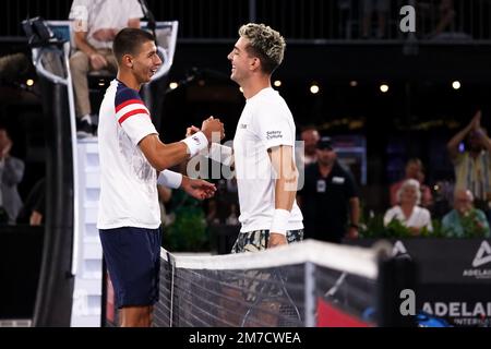 Adélaïde, Australie, 9 janvier 2023. Thanasi Kokkinakis, Australie, célèbre la victoire du match international de tennis d'Adélaïde entre Thanasi Kokkinakis, Australie, et Alexei Popyrin, Australie, à Memorial Drive on 09 janvier 2023, Adélaïde, Australie. Crédit : Peter Mundy/Speed Media/Alay Live News Banque D'Images