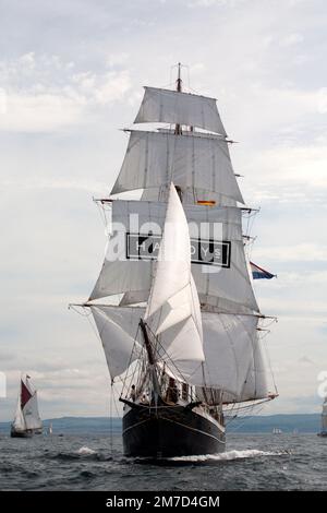 Dutch brig Morgenster, début de la course de Port Rush, 2008 Banque D'Images