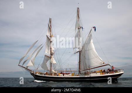 Dutch brig Morgenster, début de la course de Port Rush, 2008 Banque D'Images