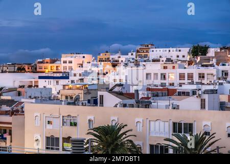 Hôtels à Morro Jable au lever du soleil sur Fuerteventura, Espagne Banque D'Images