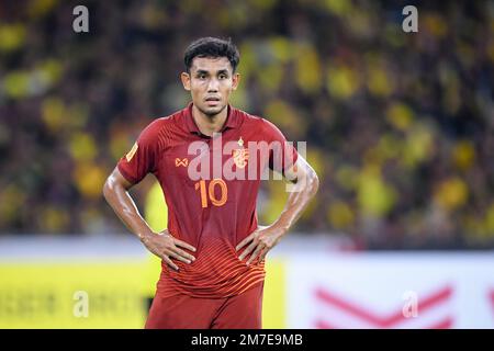 Kuala Lumpur, Malaisie. 07th janvier 2023. Teerasil Dangda de Thaïlande vu en action pendant le match de la coupe Mitsubishi Electric AFF 2022 entre la Malaisie et la Thaïlande au stade national Bukit Jalil. Note finale; Malaisie 1:0 Thaïlande. Crédit : SOPA Images Limited/Alamy Live News Banque D'Images