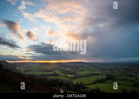 La vallée Severn vue depuis l'escarpement de Uley dans les Cotswolds de Gloucestershire, au Royaume-Uni Banque D'Images