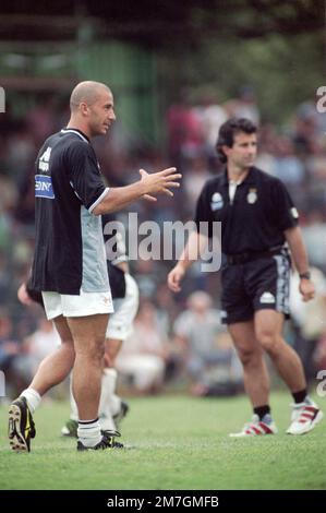 Italie, Villar Perosa Turin 08-10-1995 : Juventus joueur FC Gianluca Vialli avant match amical Juventus - Juve Primavera Banque D'Images