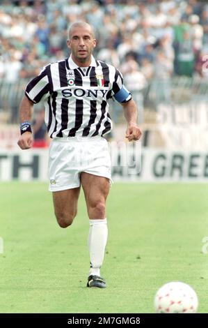 Italie, Turin 1994-1995-1996: Joueur Juventus FC Gianluca Vialli lors de la série A 1995-96 série A football Championship Match Banque D'Images