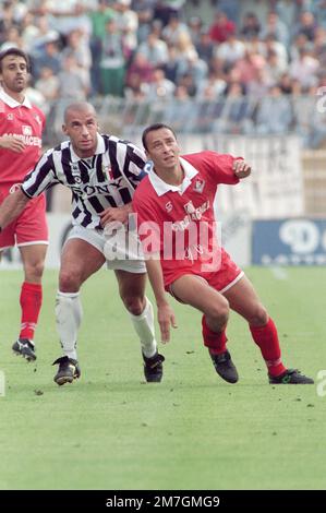 Italie, Turin 1994-1995-1996: Joueur Juventus FC Gianluca Vialli lors de la série A 1995-96 série A football Championship Match Banque D'Images