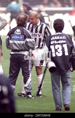 Italie, Turin 1994-1995-1996: Joueur Juventus FC Gianluca Vialli lors de la série A 1995-96 série A football Championship Match Banque D'Images