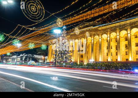 Arbre de noël principal de la capitale de la Géorgie Banque D'Images