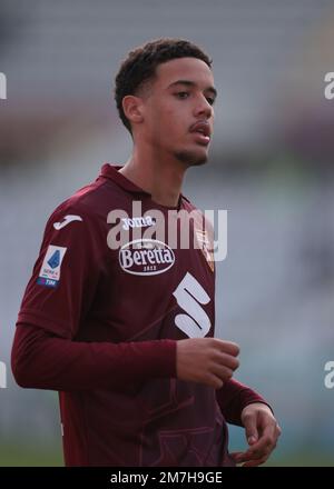 Turin, Italie, le 23rd décembre 2022. Daouda Weidmann de Torino FC pendant le match amical au Stadio Grande Torino, Turin. Le crédit photo devrait se lire: Jonathan Moscrop / Sportimage Banque D'Images