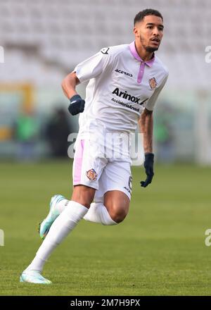 Turin, Italie, le 23rd décembre 2022. Charles Pickel des États-Unis Cremonese lors du match amical au Stadio Grande Torino, Turin. Le crédit photo devrait se lire: Jonathan Moscrop / Sportimage Banque D'Images