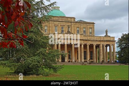 The Pittville Pump Room, spa bâtiment, géré par la Cheltenham Trust Charity, East Approach Drive, Cheltenham, Gloucestershire, Angleterre, Royaume-Uni, GL52 3JE Banque D'Images