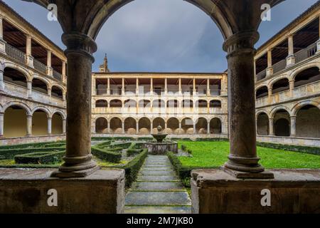 Monastère cistercien de Santa Maria de Valdedios, Villaviciosa, Asturies, Espagne Banque D'Images