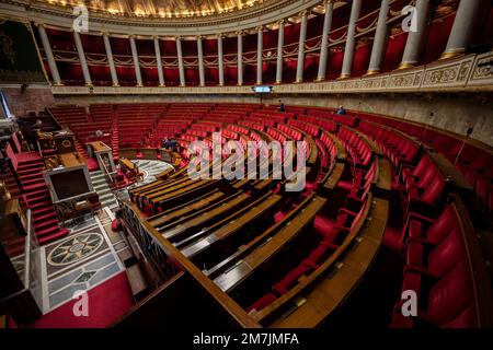 Vue générale - les députés arrivent dans l'hémicycle pour assister à la première session de l'année à l'Assemblée nationale, à Paris, France, 09 janvier 2023.photo de Blondt Eliot /ABACAPRESS.COM Banque D'Images