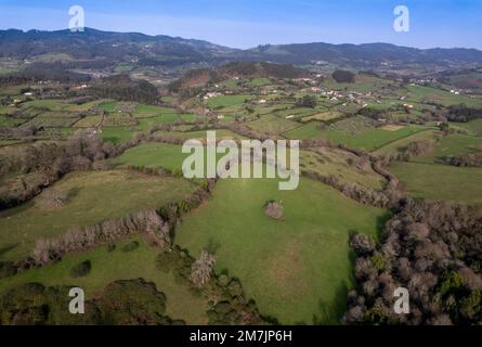Vue aérienne du paysage rural, Villaviciosa, Asturies, Espagne Banque D'Images