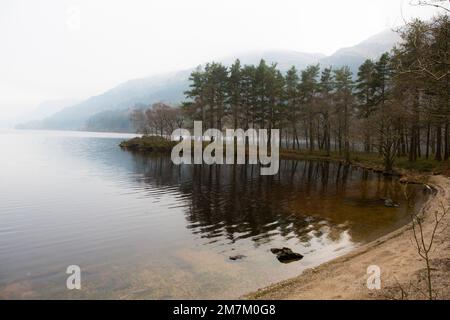 Vue sur le Loch Eck, Écosse Banque D'Images