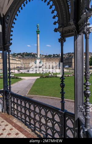 Europe, Allemagne, Sud de l'Allemagne, Bade-Wurtemberg, Stuttgart, Schloßplatz à Stuttgart par une belle journée d'été Banque D'Images