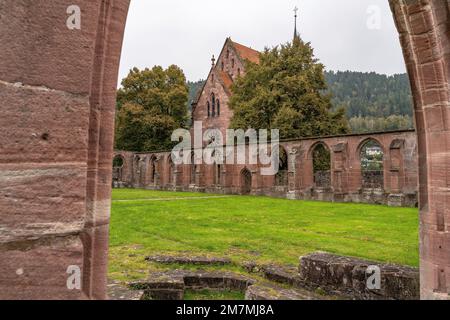 Europe, Allemagne, Sud de l'Allemagne, Bade-Wurtemberg, Forêt Noire, Hirsau, vue sur la Chapelle de la Dame dans le monastère de Hirsau Banque D'Images