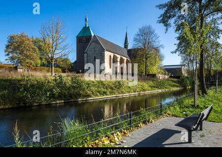 Allemagne, Vreden, Berkel, Westmünsterland, Münsterland, Westphalie, Rhénanie-du-Nord-Westphalie, église paroissiale catholique St. Georg gauche et collégiale Banque D'Images