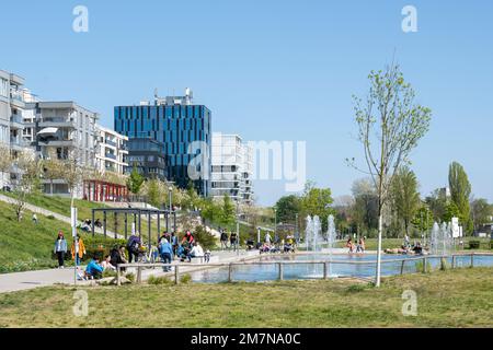 Allemagne, Bade-Wurtemberg, Karlsruhe, complexe résidentiel moderne à Citypark. Banque D'Images