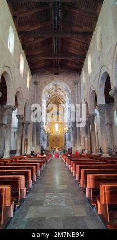 Cathédrale de Santissimo Salvatore à Cefalu, Sicile Banque D'Images