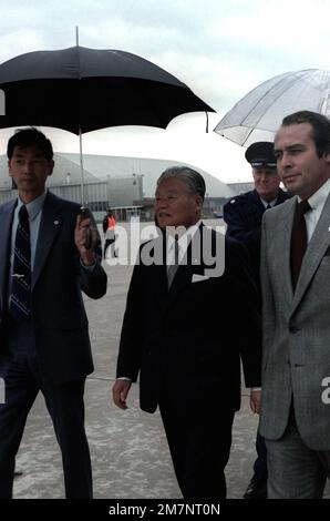 Le Premier ministre japonais Masayoshi Ohira est accueilli à son arrivée aux États-Unis pour une visite. Base: Andrews Air Force base État: Maryland (MD) pays: États-Unis d'Amérique (USA) Banque D'Images