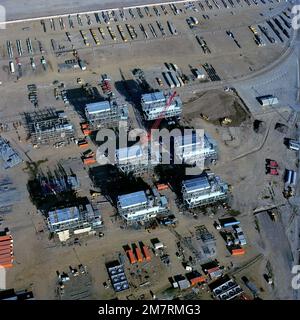 Vue sur les plates-formes pétrolières mexicaines en construction au Centre du Bataillon de la construction. Base: Port Hueneme État: Californie (CA) pays: Etats-Unis d'Amérique (USA) Banque D'Images