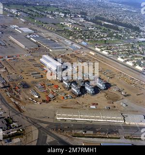 Vue sur les plates-formes pétrolières mexicaines en construction au Centre du Bataillon de la construction. Base: Port Hueneme État: Californie (CA) pays: Etats-Unis d'Amérique (USA) Banque D'Images