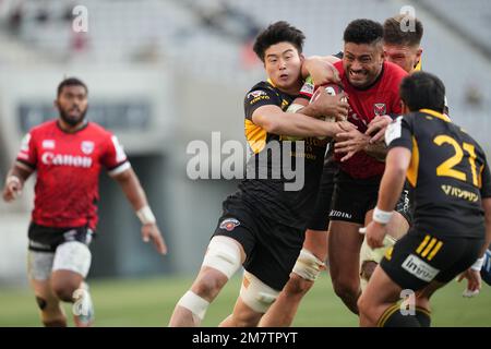 Amanaki Lelei Mafi de Canon Eagles lors de la Ligue japonaise de rugby un match de 2022-23 entre Suntory Sungoliath de Tokyo et les Eagles de Yokohama au stade Ajinomoto à Tokyo, au Japon, sur 7 janvier 2023. Credit: AFLO/Alay Live News Banque D'Images