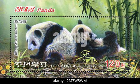 2012 jeu de timbres de la Corée du Nord. Panda géante, Ailuropoda melanoleuca Banque D'Images