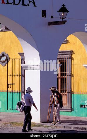 Mexique, Guanajuato, San Miguel de Allende, rue Banque D'Images