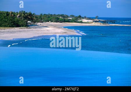 Mexique, Nayarit, côte Pacifique, Punta Mita, four Seasons Resort , piscine, Banque D'Images