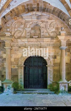 Iglesia de San Vicente de la Maza, dédiée à la martyre tués dans les principes du christianisme en Espagne, Guriezo, Cantabria, Banque D'Images