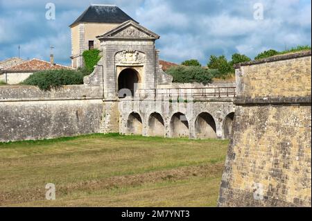 Fortification de Saint Martin, conçue et construite par Vauban, porte du Campani, Ile de Re, département Maritime des Charentes, France, Europe, UNESCO Banque D'Images