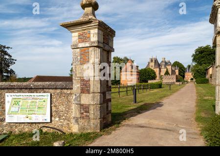 LE JARDIN POTAGER DU DOMAINE DE CHAMBRAY, L'ÉCOLE AGRICOLE DU CHÂTEAU DE CHAMBRAY, MESNIL-SUR-ITON, EURE, NORMANDIE, FRANCE Banque D'Images