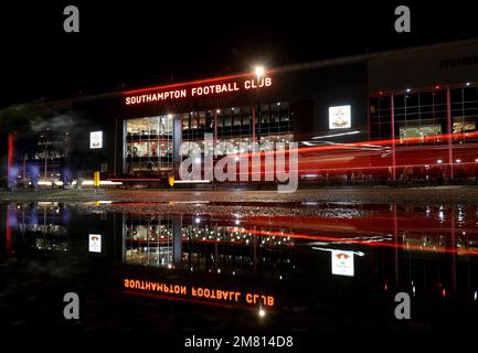 Southampton, Angleterre, le 11th janvier 2023. Vue générale à l'extérieur du stade, avant le match de la Carabao Cup au stade St Mary's, à Southampton. Le crédit photo devrait se lire: Paul Terry / Sportimage Banque D'Images