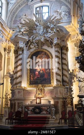 Église Sainte-Anne, intérieur de Cracovie ; un exemple de 14th siècles d'églises à l'architecture baroque richement ornée ; vieille ville de Cracovie, Pologne Banque D'Images